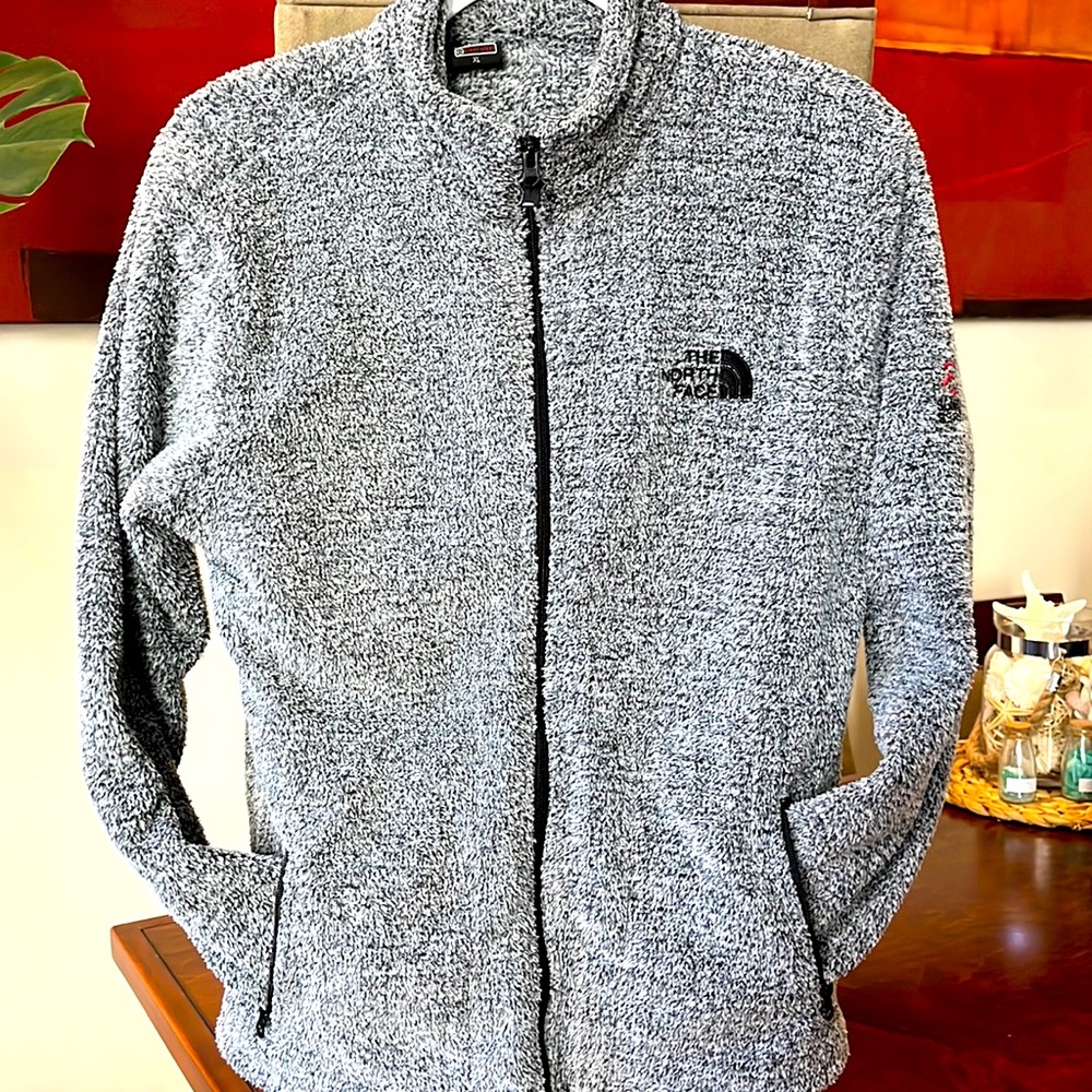 THE NORTH FACE Summit Series Youth XL High Pile Full Zip Jacket